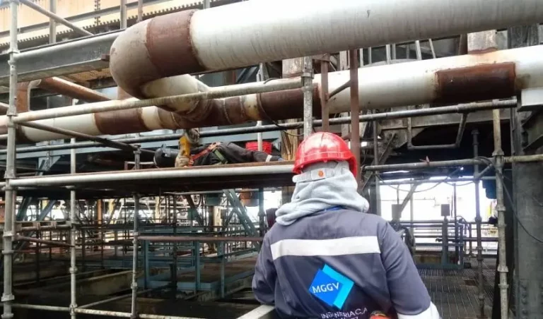 Fabricación y reemplazo de líneas del circuito de nafta liviana